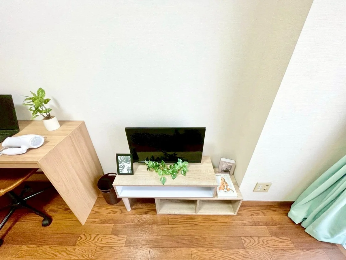 ※撮影用の観葉植物・食器調理器具・雑貨類等はございません。※図面・写真は現況優先。