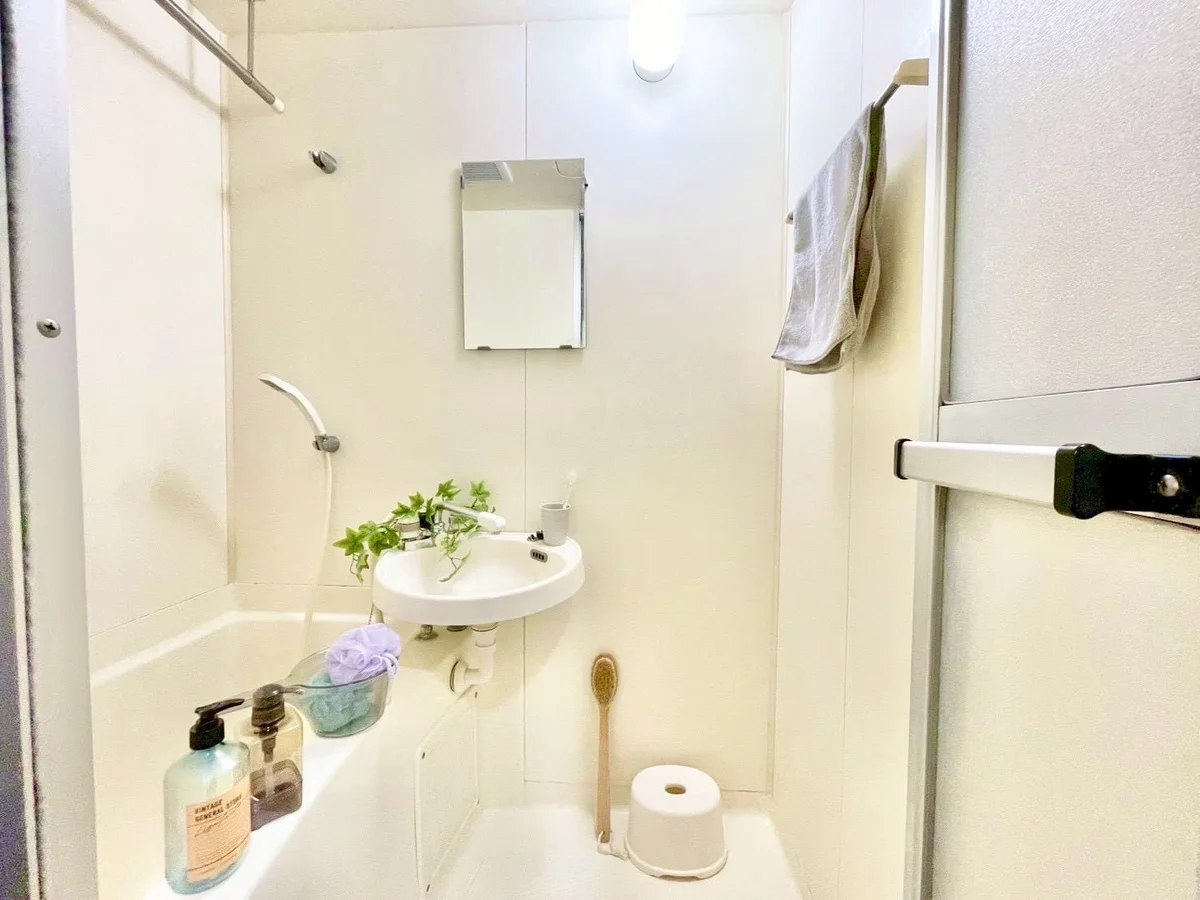 ※撮影用の観葉植物・食器調理器具・雑貨類等はございません。※図面・写真は現況優先。