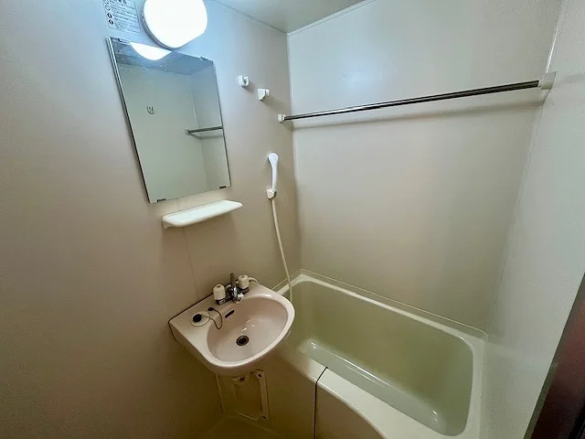 設備・仕様は号室により異なる為、現状を優先いたします。