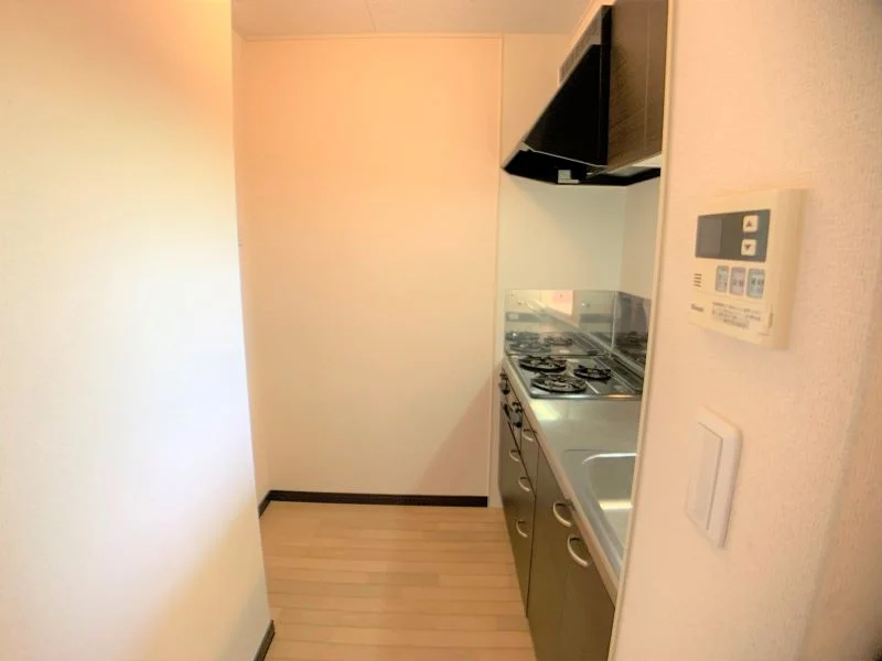 設備・仕様は号室により異なる為、現況を優先致します。