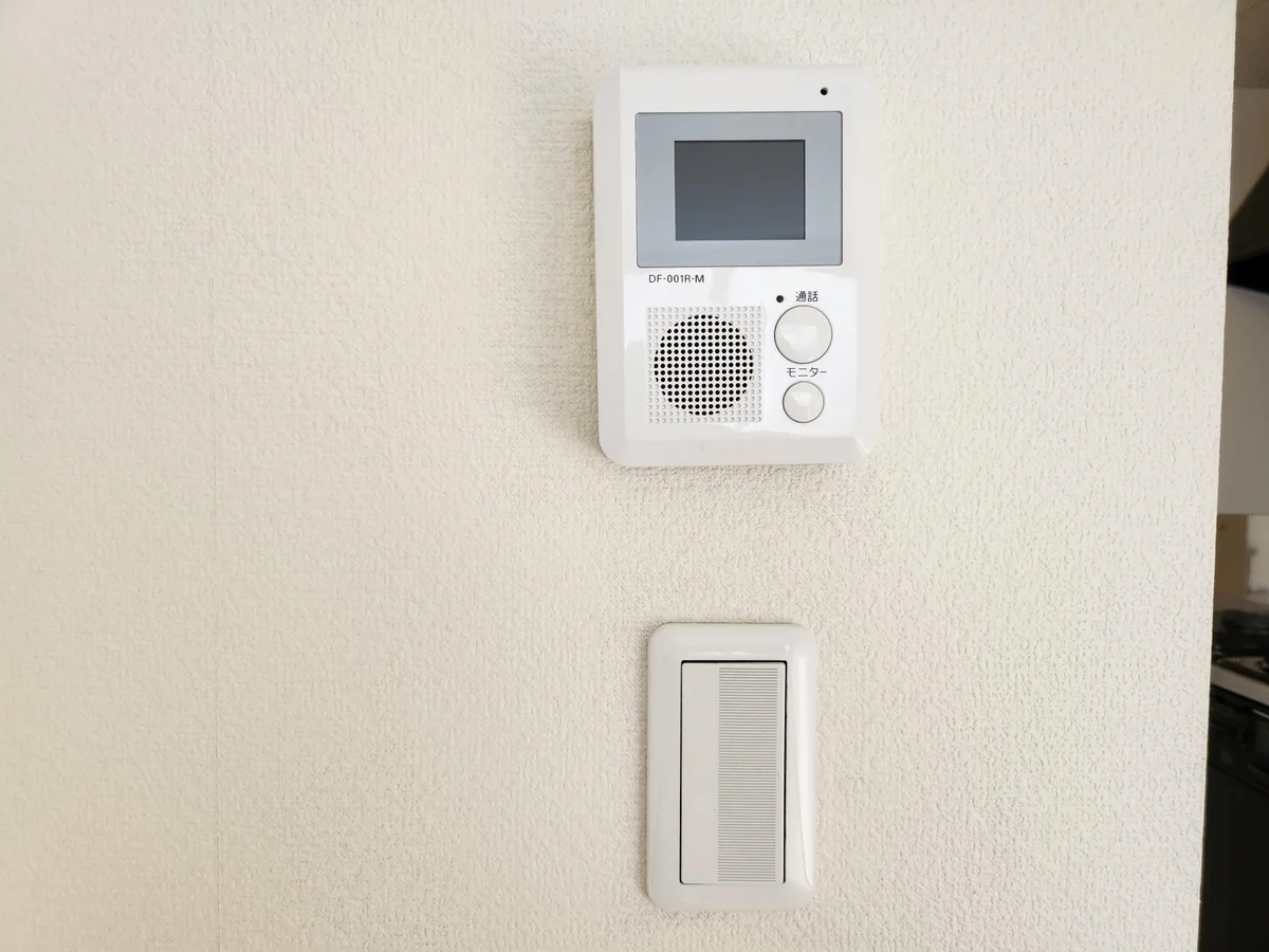 モニター付きインターフォン