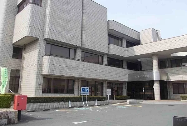 役場まで900m