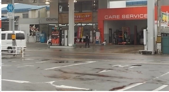 出光さんまで450m