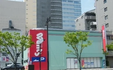 ウォンツまで1100m