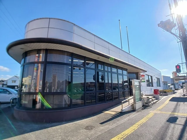 戸次郵便局まで550m