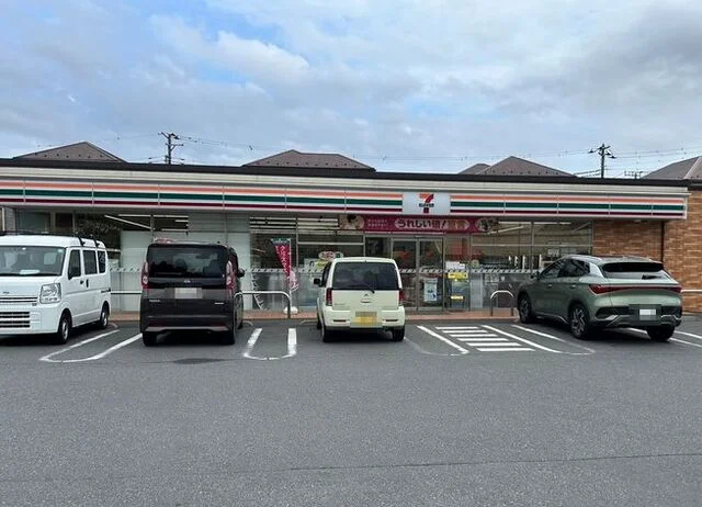 セブンイレブンまで500m