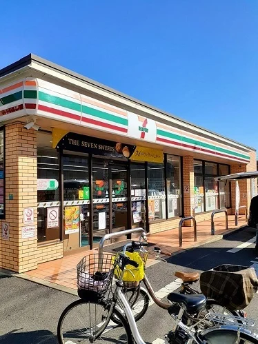 セブン-イレブン豊島巣鴨新田店まで421m
