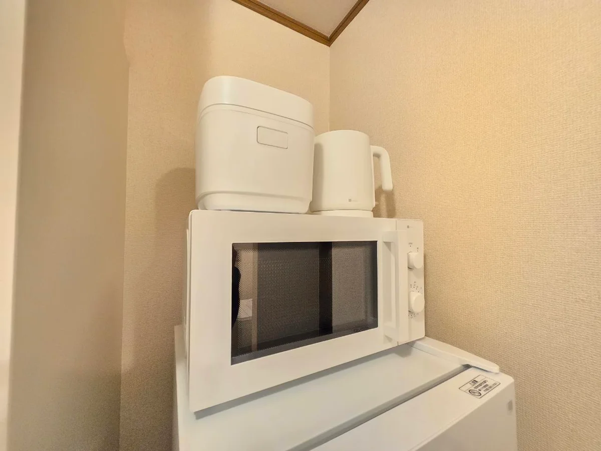電子レンジ・炊飯器・電気ケトル
