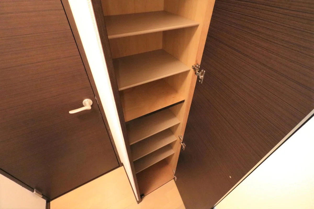 シューズボックス完備により女性でも安心