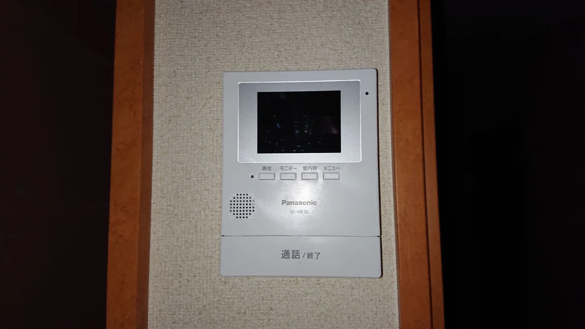 モニター付インターホン
