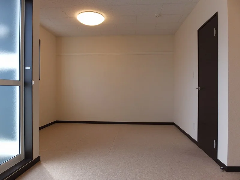 家具家電有無は号室により異なります※現状優先