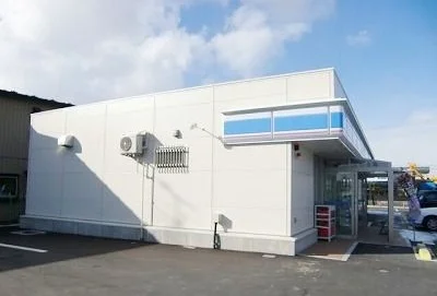 ローソン八戸内舟渡店まで400m