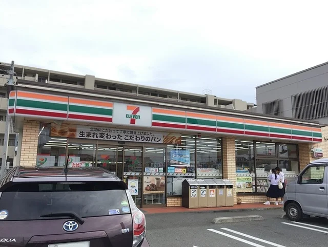 セブンイレブン浜松雄踏店まで240m