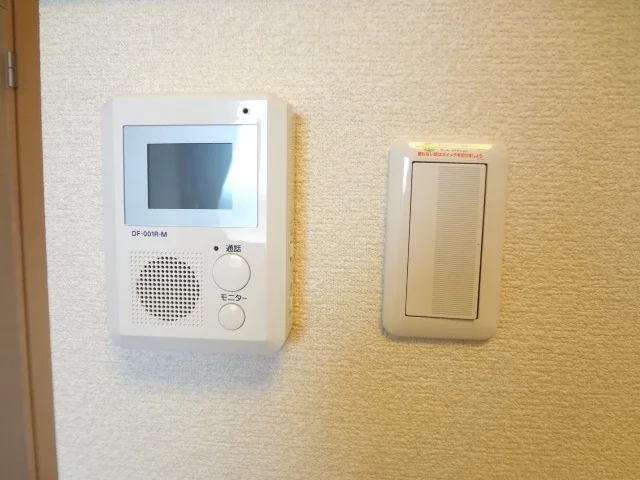 モニター付きインターフォン