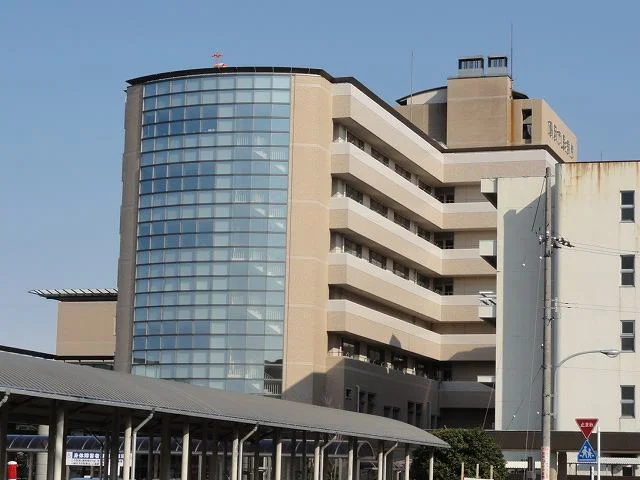 高岡市民病院まで800m