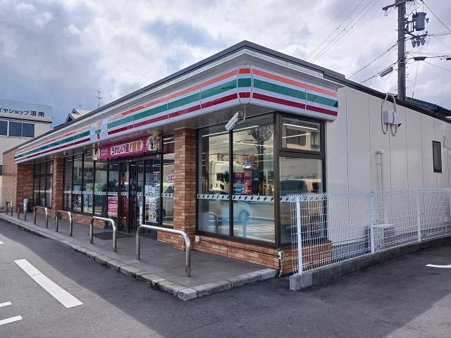 セブンイレブン様まで800m