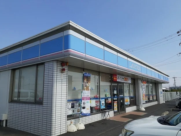 ローソンさんまで1800m