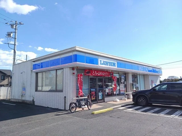 ローソン　石川店まで570m