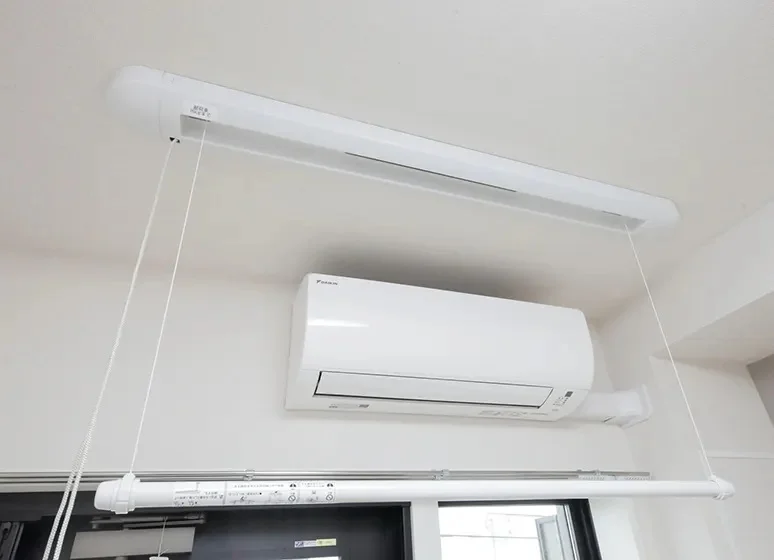 エアコン、室内物干