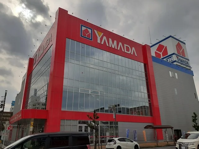 ヤマダ電機まで1700m