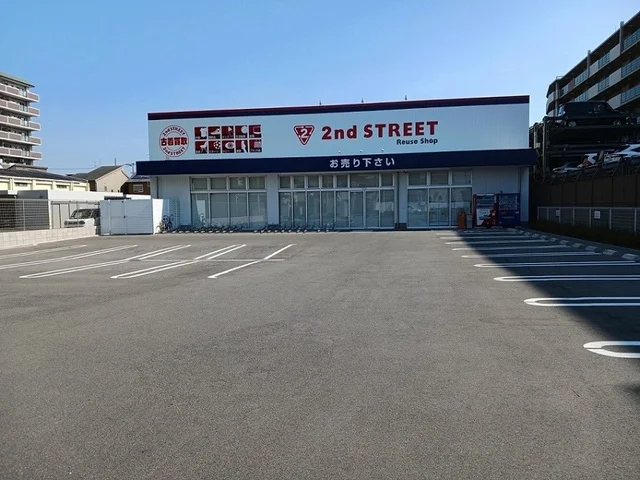 セカンドストリート泉大津店まで350m