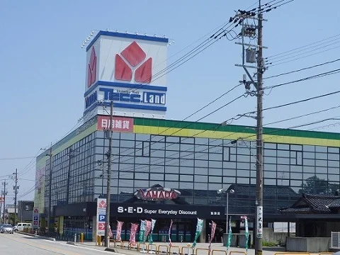 ヤマダデンキ魚津店まで1900m
