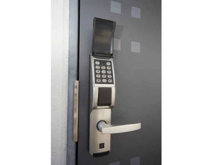 暗証番号式キー