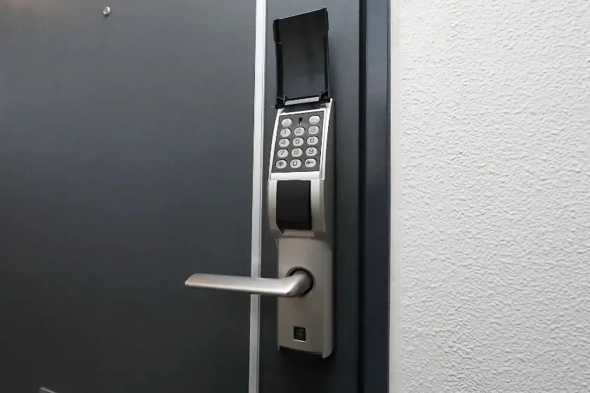 暗証番号式キー