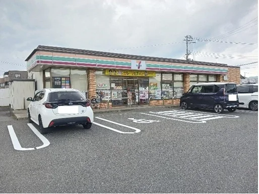 セブンイレブン　盛岡東見前店まで1000m