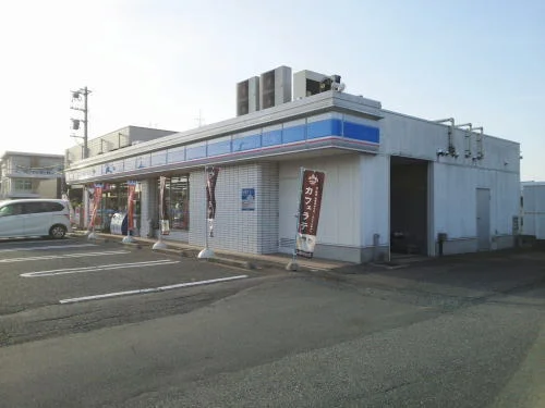ローソン 丸岡寅国店まで550m