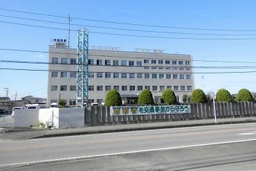 伊勢警察まで400m