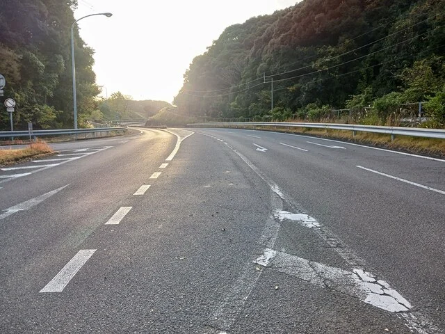 波佐見有田ICまで9348m