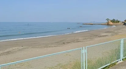 秋谷海岸まで480m