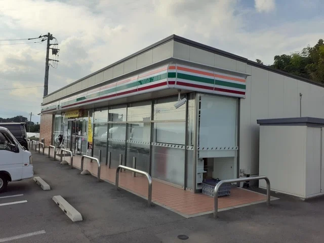 セブンイレブン前橋冨士見田島店まで1100m