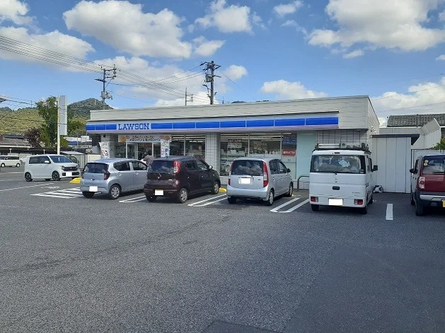 ローソン　矢掛本陣店まで900m