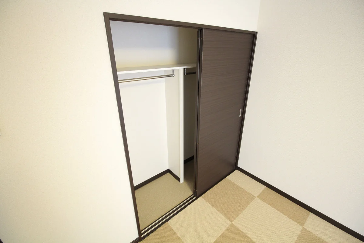 クローゼットも完備！