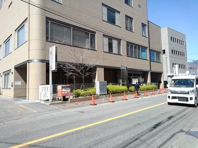 甲府共立病院まで300m