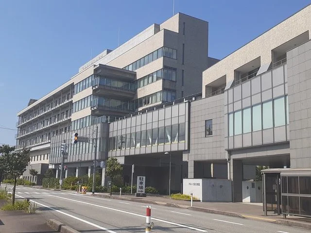 かみいち総合病院まで1800m