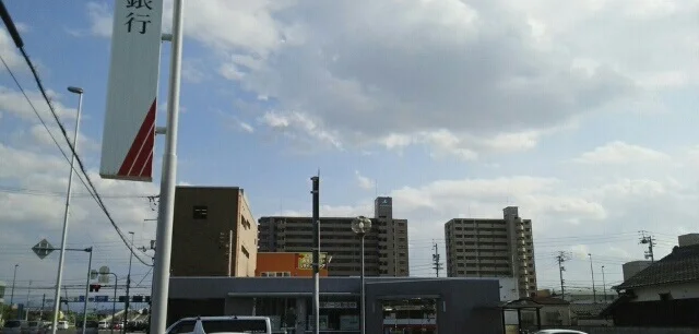 香川銀行東支店さんまで340m