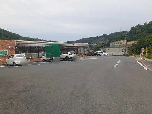 セブンイレブン長崎栄上店まで1785m