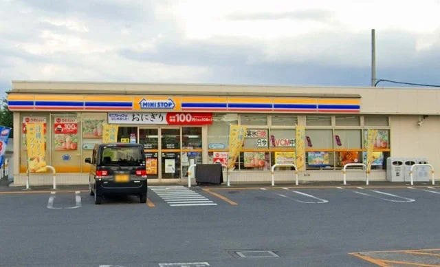 ミニストップ伊勢崎除ケ町店まで650m