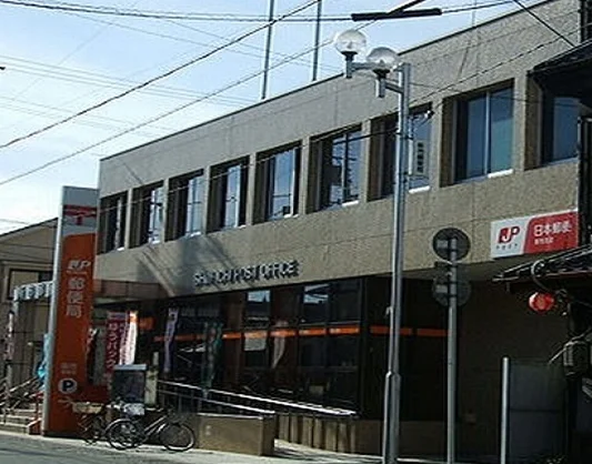 新市郵便局まで750m