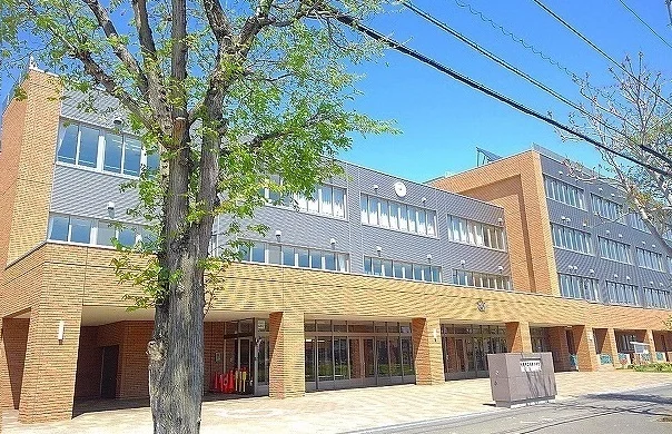 屯田小学校まで400m