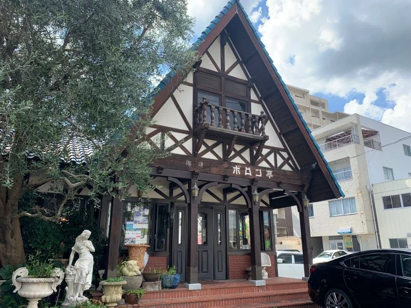 昔ながらの喫茶店で軽食が出来ます！