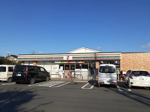 セブン-イレブン 壬生大師町店まで150m
