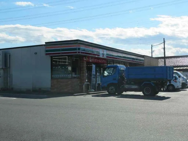 セブンイレブンまで1200m