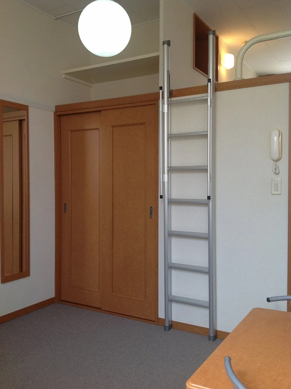 1階フローリング