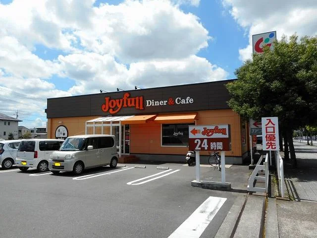 ジョイフルまで1100m