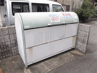 ダストボックス