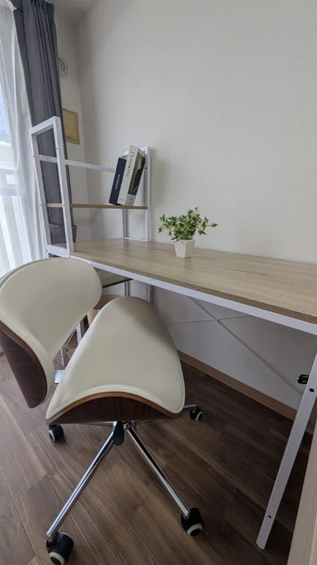 デスクチェアも♪デスクワークはこちらで♪